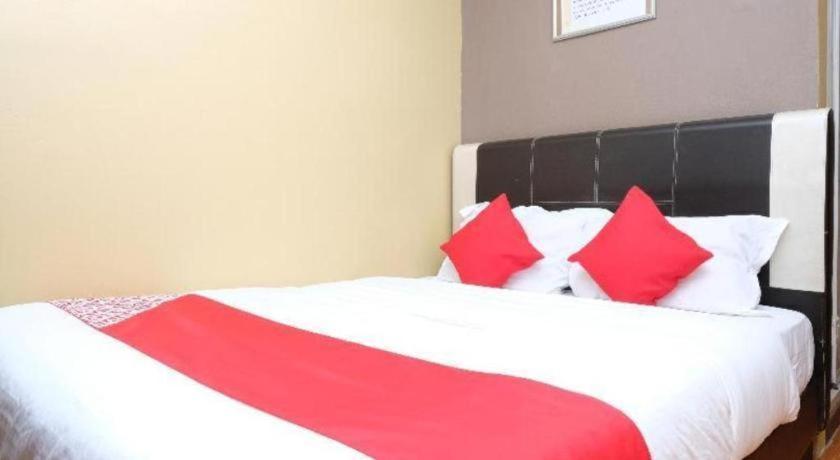 Oyo 44123 Hotel Al-Saif Kuala Kerai Zewnętrze zdjęcie