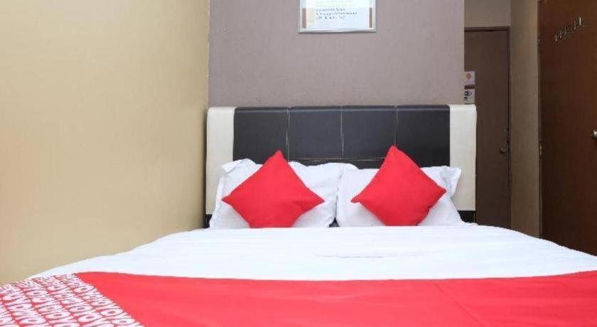 Oyo 44123 Hotel Al-Saif Kuala Kerai Zewnętrze zdjęcie