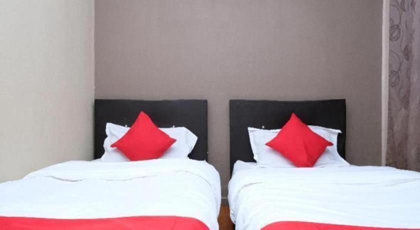 Oyo 44123 Hotel Al-Saif Kuala Kerai Zewnętrze zdjęcie